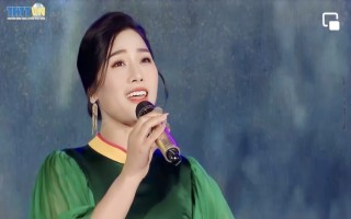NSƯT Hương Giang ra mắt Album Âm nhạc “Cánh Cò Mẹ”